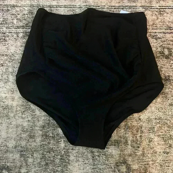 Motherhood Maternity Other - Motherhood Maternity Beach Bump Bikini Bottoms Size Medium BNWT